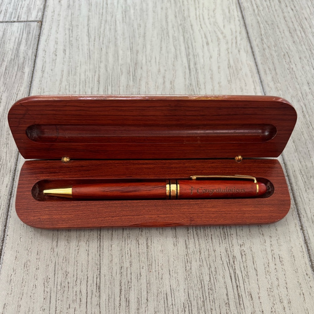 Graduation pen - wooden vintage and rare. Vintage condition, pen functional.